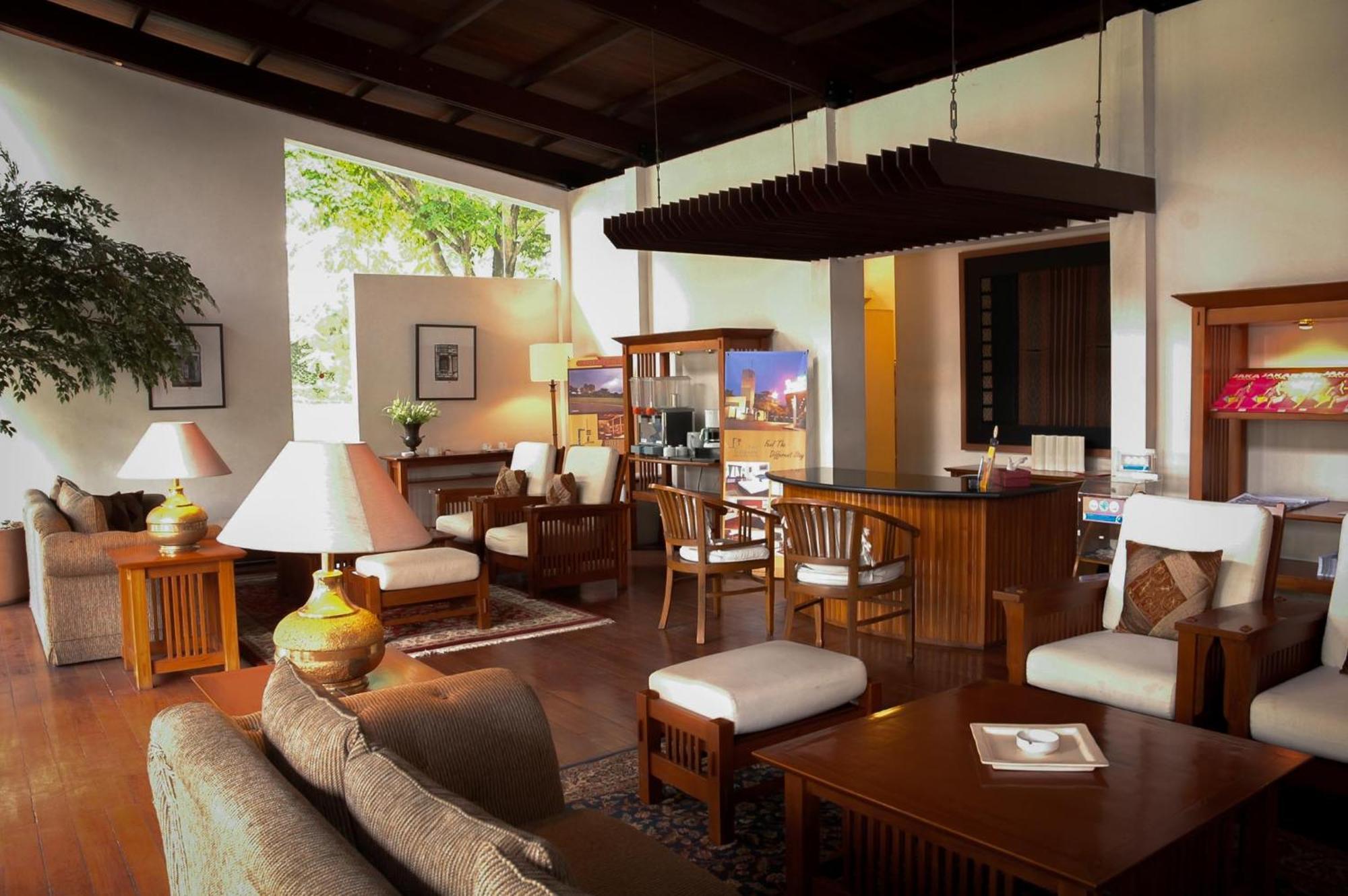 Puri Setiabudhi Bandung Exterior foto